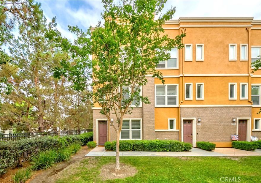 Beautifully Upgraded End-Unit Townhome with Treeline View in Amerige Heights!

This highly upgraded 2-story townhome offers 3 spacious bedrooms and 3 full bathrooms, including a private en-suite bedroom with walk-in closet conveniently located on the first floor. Enjoy the bright and airy open layout with elegant wood flooring throughout, a gourmet kitchen featuring granite countertops, a center island, and a private balcony perfect for relaxing. The living room and primary suite are enhanced with a built-in sound system and wood shutters for added style and comfort. Additional highlights include an upstairs laundry room, direct access to a 2-car garage, and stunning treeline views. Located just a short walk to award-winning schools—Robert C. Fisler (K–8) and Sunny Hills High School—and close to shopping, dining, and the gym at Amerige Heights Town Center.