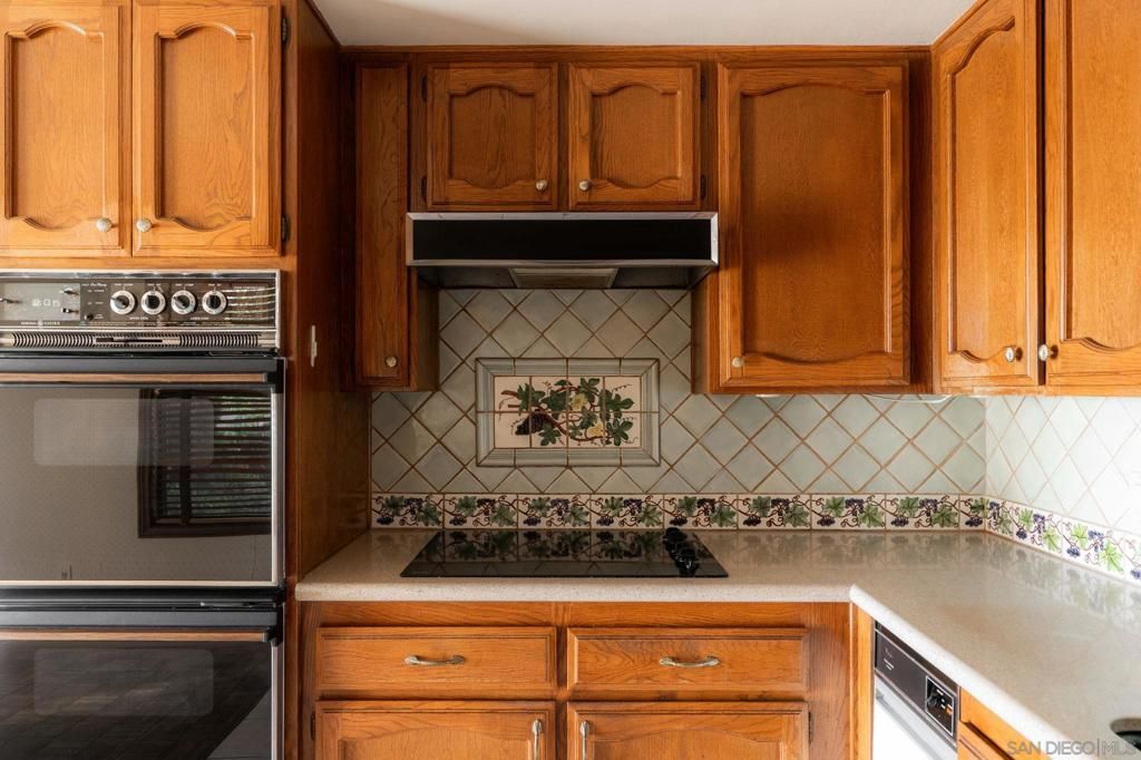 Photo of 2767 Vista Del Oro, Carlsbad, CA 92009 (MLS # 260007537SD)