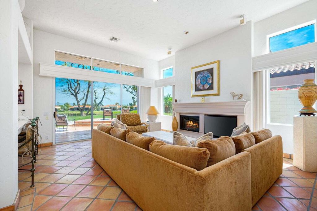 PGA Nicklaus Private - Residential Lease