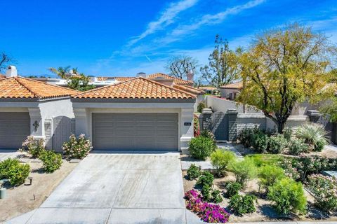 Photo of 57676 Interlachen, La Quinta, CA 92253 (MLS # 219138092DA)
