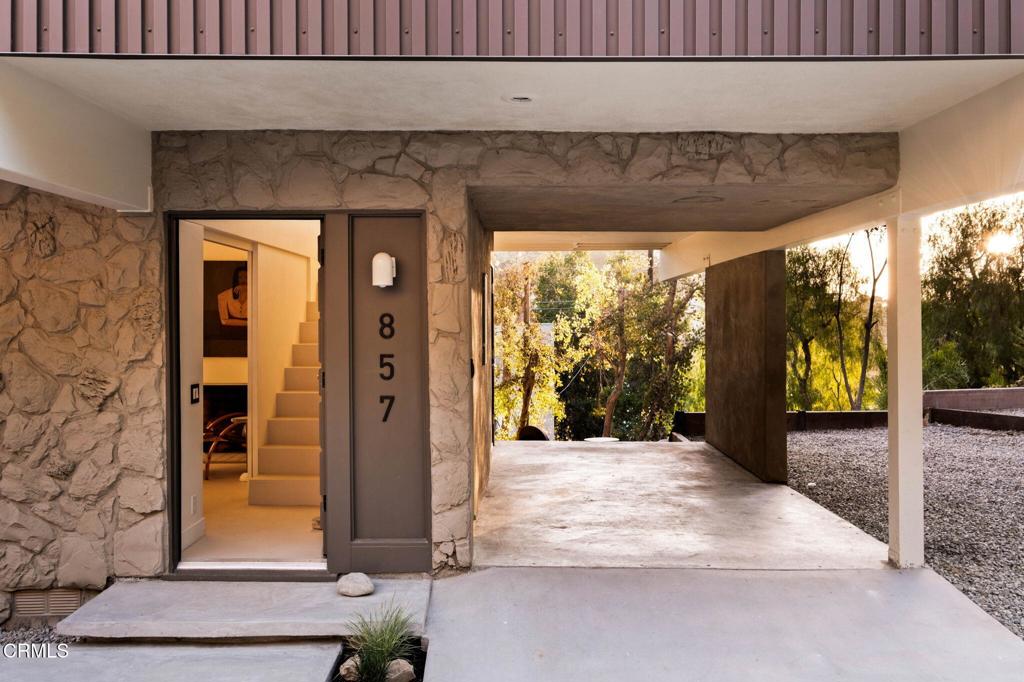 857 Montecito Drive