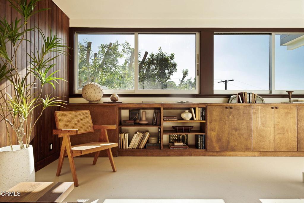 857 Montecito Drive