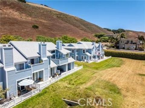 Tiny photo for 320 Foothill Road, Pismo Beach, CA 93449 (MLS # PI26089393)