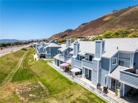 Tiny photo for 320 Foothill Road, Pismo Beach, CA 93449 (MLS # PI26089393)