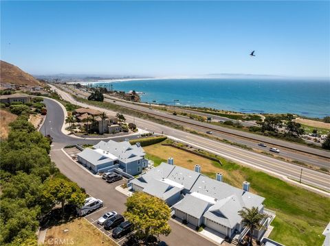 Tiny photo for 320 Foothill Road, Pismo Beach, CA 93449 (MLS # PI26089393)