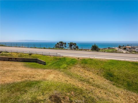 Tiny photo for 320 Foothill Road, Pismo Beach, CA 93449 (MLS # PI26089393)