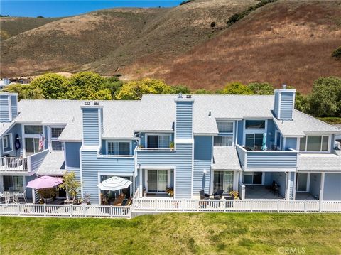 Tiny photo for 320 Foothill Road, Pismo Beach, CA 93449 (MLS # PI26089393)