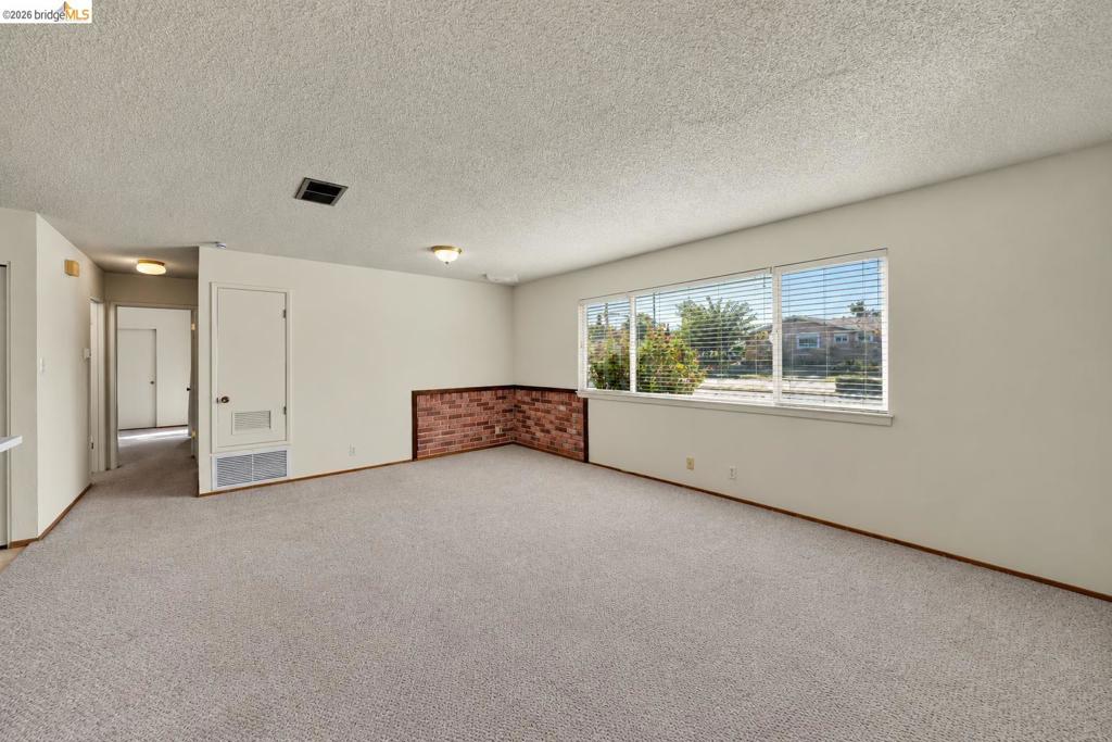 2601 Fairmont Lane