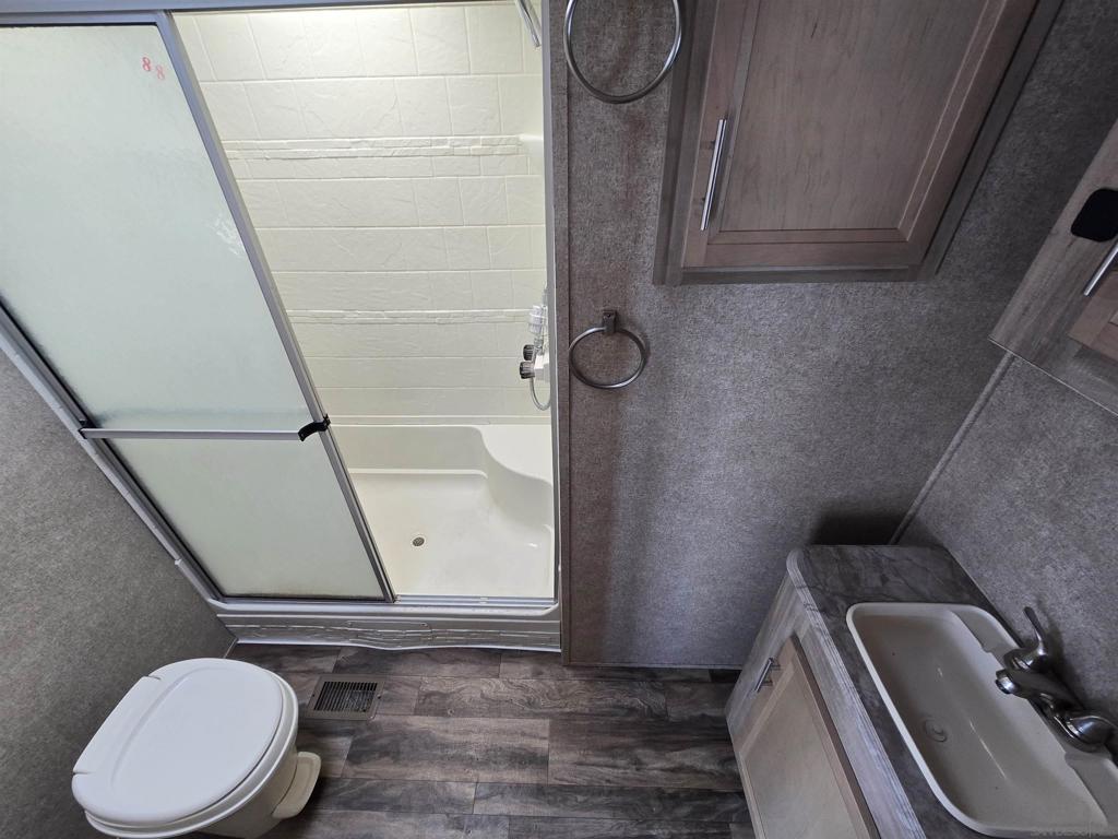 7440 Colony SPC 38