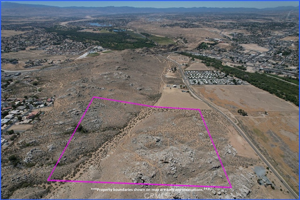 40 AC Near Stoddard Wells Road