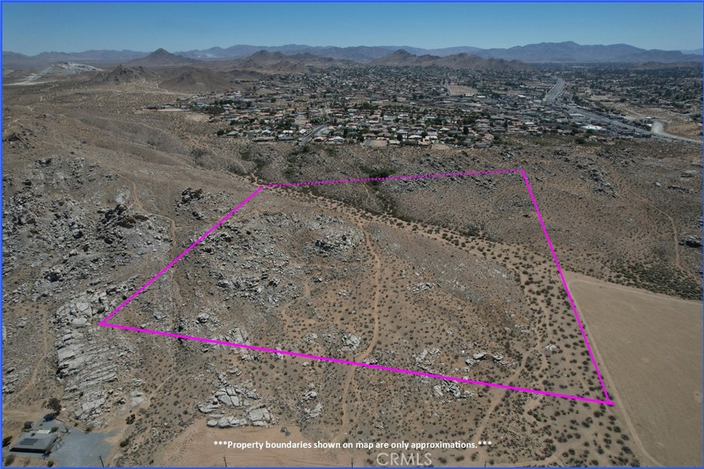 40 AC Near Stoddard Wells Road