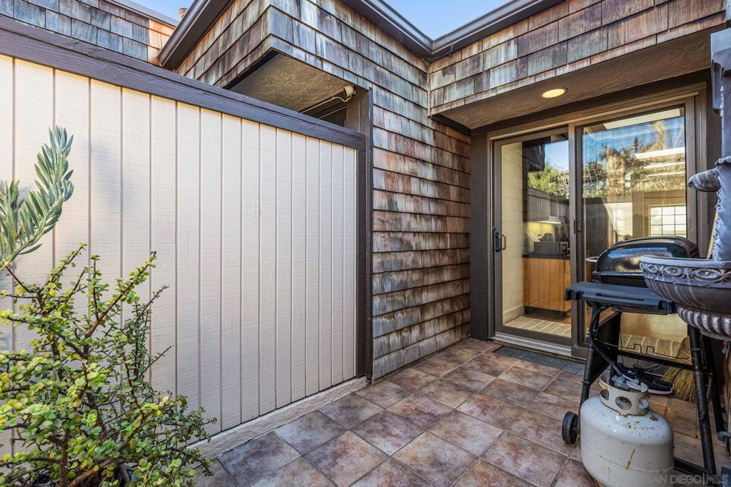 Del Mar - Residential Lease