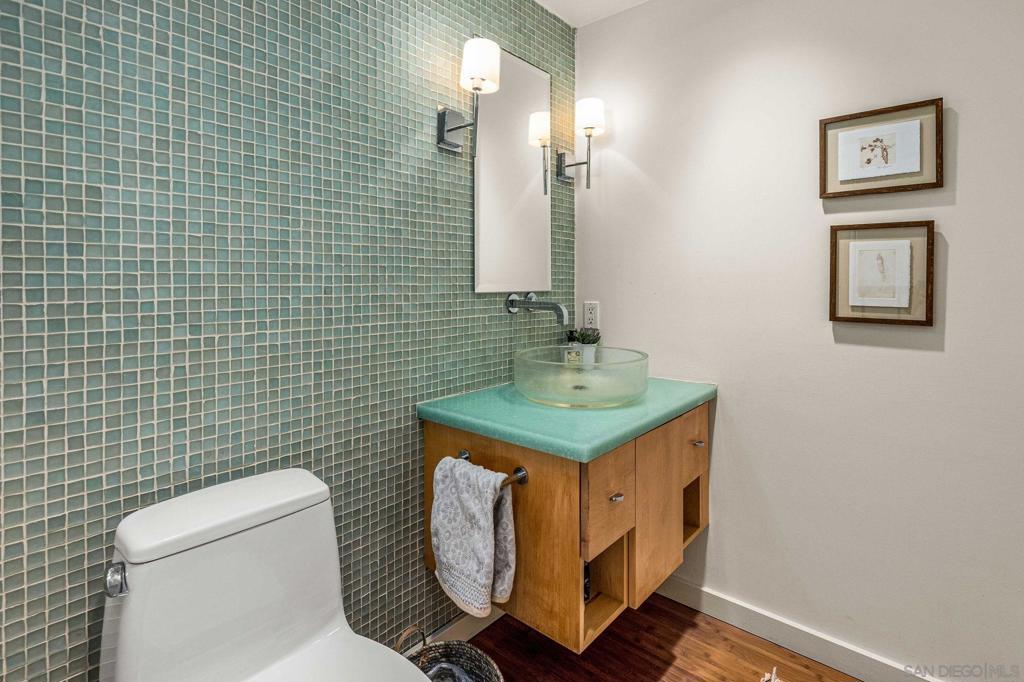 Del Mar - Residential Lease