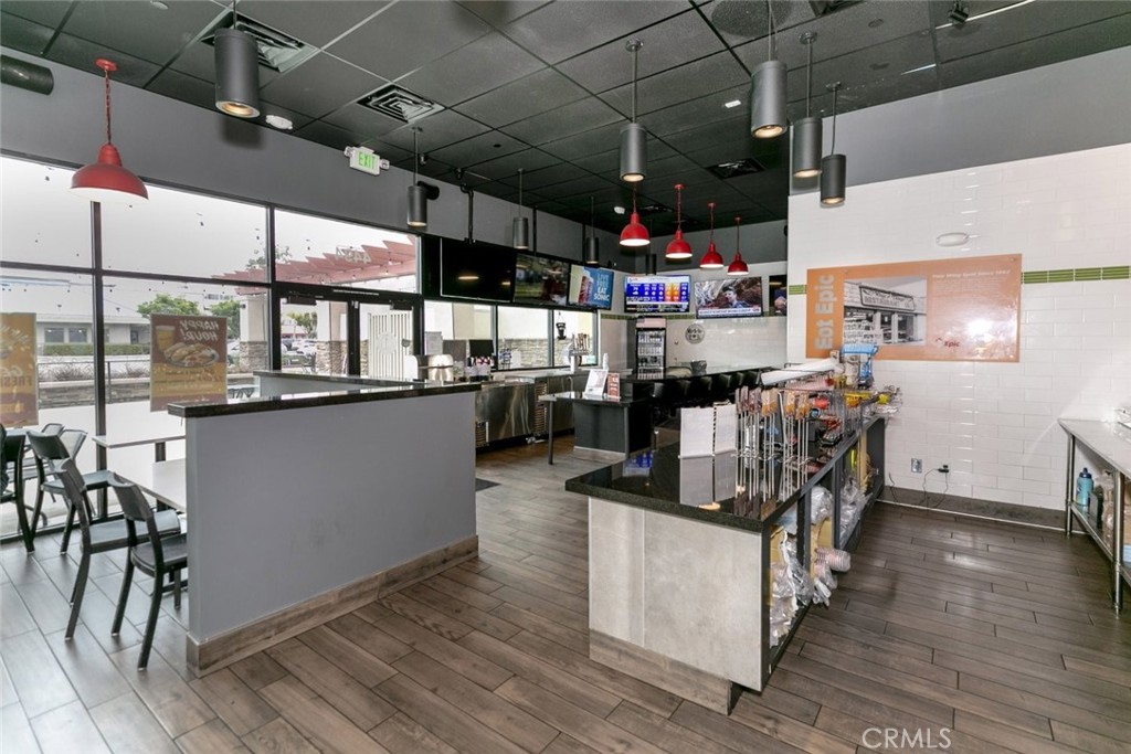 4494 Atlantic Avenue