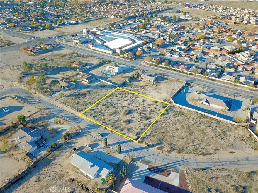 Build your vision on this level 1 acre vacant lot in Victorville, ideally positioned for owners or investors looking to benefit from High Desert growth. Easy access to I-15 — less than 1 mile away from Mojave Dr exit. Excellent for a spec SFR build or manufactured home. Current City Zoning: R-1. Buyer to verify lot size, zoning, setbacks, utility availability and parcel map. All information deemed reliable but not guaranteed.