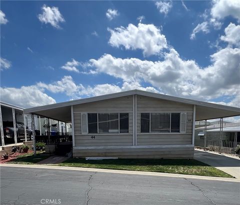 Photo of 10622 Bryant Street #44, Yucaipa, CA 92399 (MLS # IG26070325)