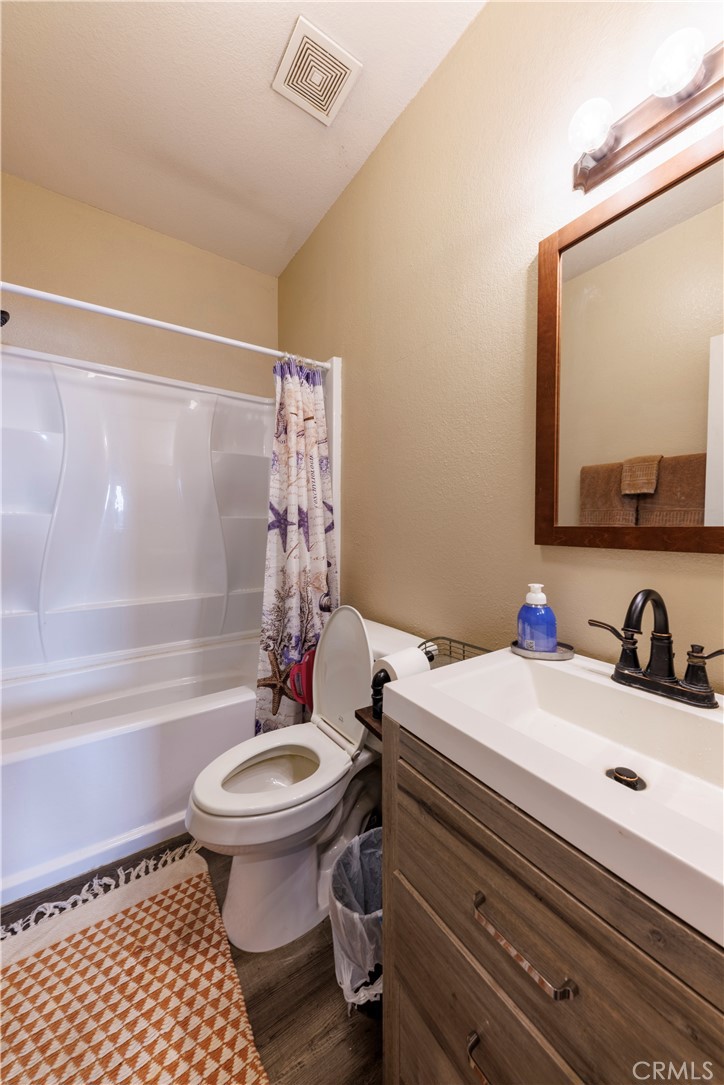 Eagle Glen - Residential