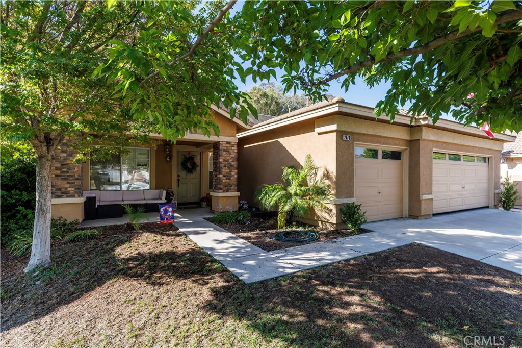 Eagle Glen - Residential