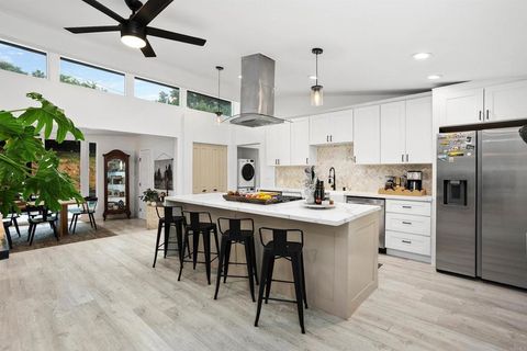 159 La Lomita Drive Escondido CA 92026