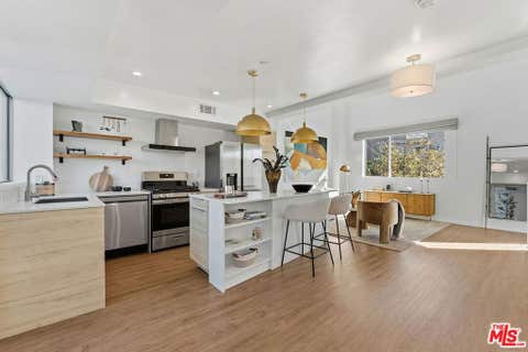 Photo of 1244 14th Street #Unit D, Santa Monica, CA 90404 (MLS # 26869553)