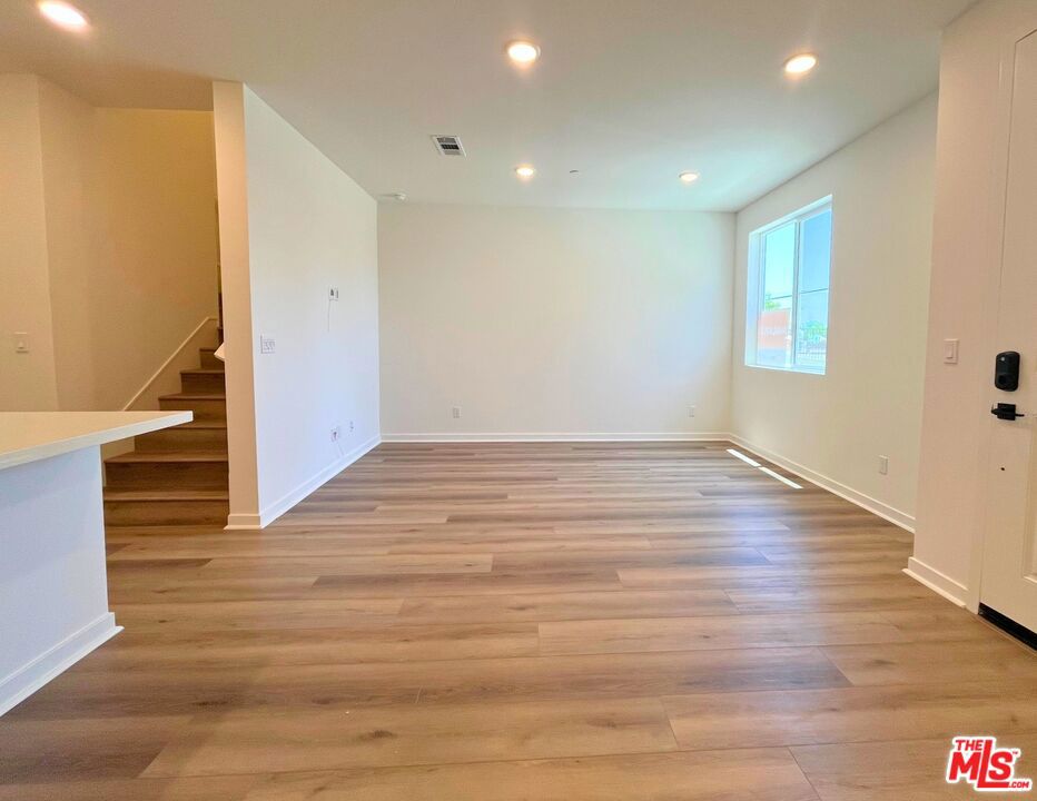 The Grove at Merced - Residential