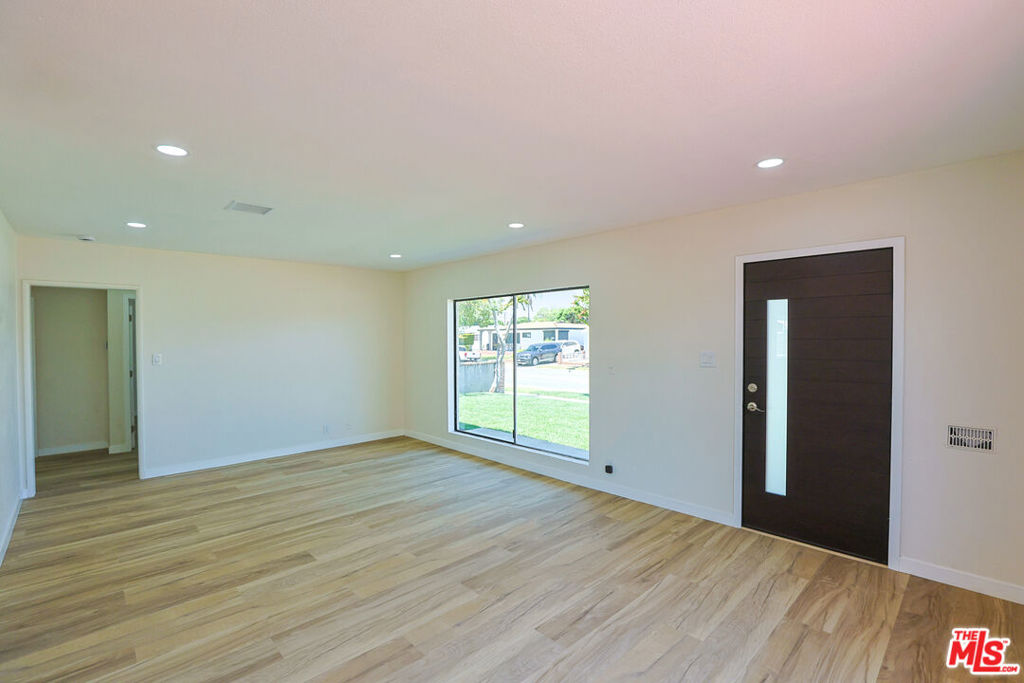 11232 Pantheon Street