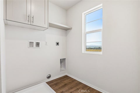 Tiny photo for 27207 Stardust Avenue, Moreno Valley, CA 92555 (MLS # SW26197633)