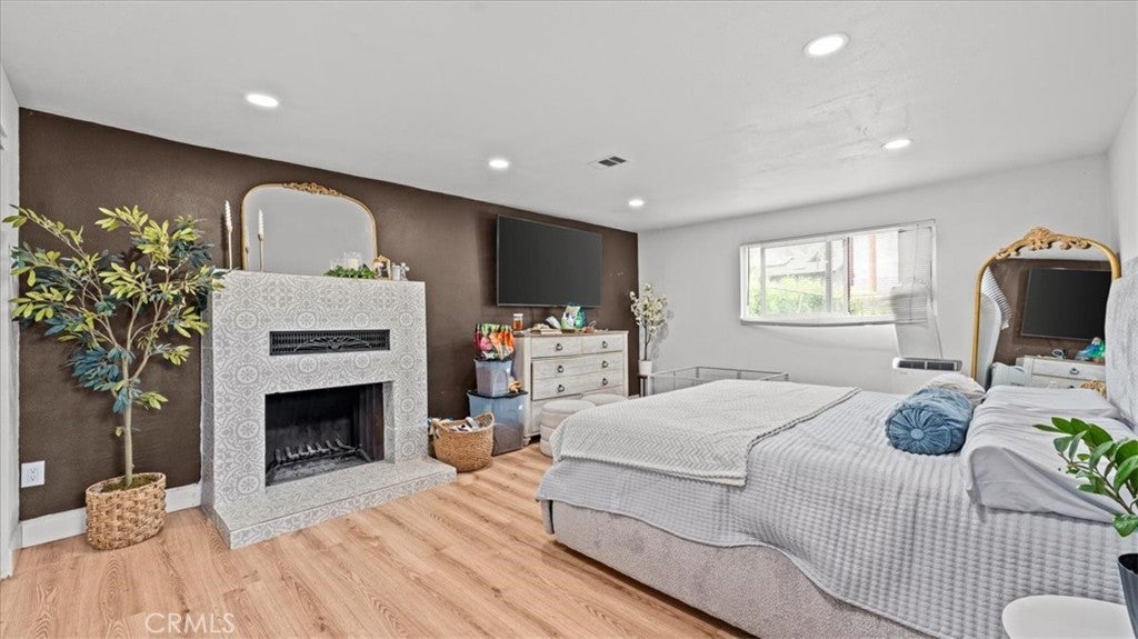 1516 Home