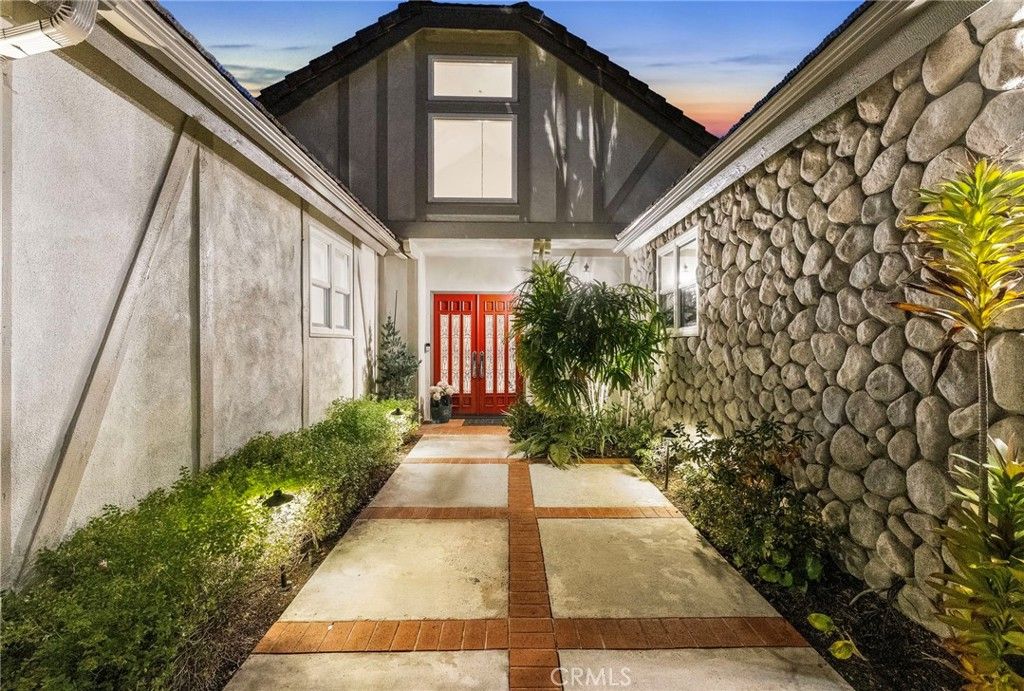 Photo of 25702 Nellie Gail Rd, Laguna Hills, CA 92653 (MLS # OC25281889)