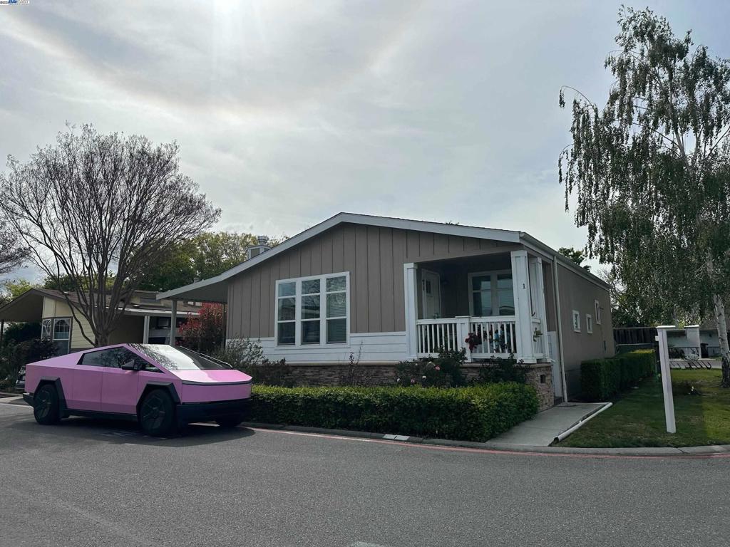 Located in the desirable 55+ community of Cape Cod Village in Sunnyvale, this elegant 2014-built Skyline corner lot home offers 1,720 sq. ft. of spacious living. The open floor plan features a modern kitchen with a large island that flows into the living and dining areas, perfect for entertaining. With 3 bedrooms and 2.5 bathrooms, including a master suite with a large closet and private bathroom, plus two additional well-sized bedrooms, this home provides comfort and flexibility. Cape Cod Village offers well-maintained amenities including a clubhouse, pool, spa, and community events, fostering an active and welcoming lifestyle. Conveniently located near major tech companies, shopping centers, dining options, and commuter routes like Highways 101 and 237, this home combines upscale senior living with unbeatable Silicon Valley access. Fireplaces: NO