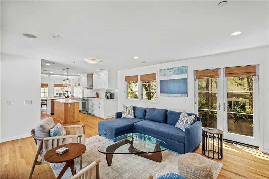 Photo of 107 High Drive, Laguna Beach, CA 92651 (MLS # LG26033117)