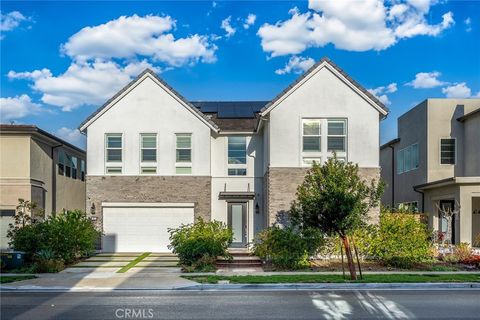 141 Evergreen Way Lake Forest CA 92630