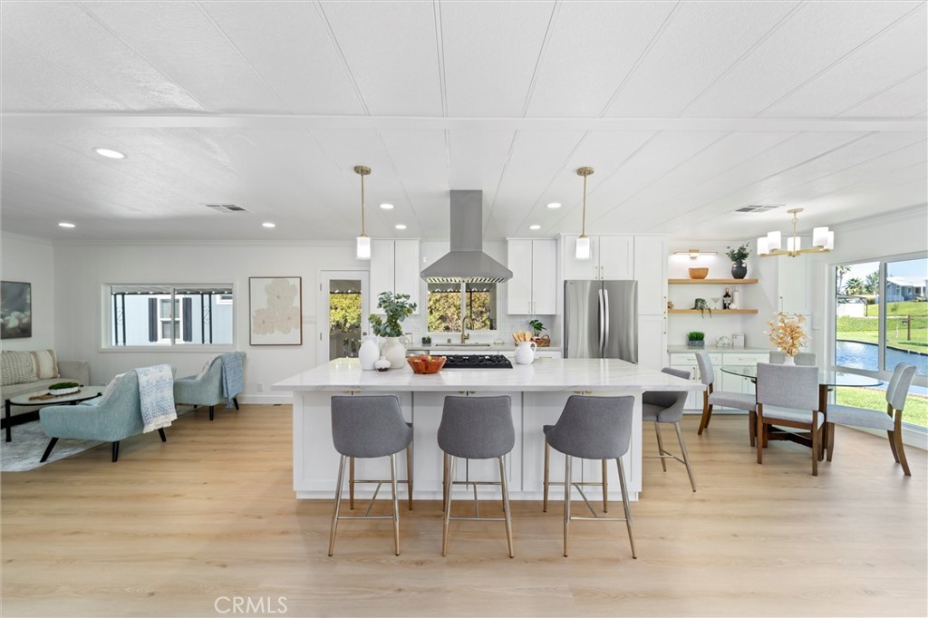 24001 Muirlands Boulevard 329