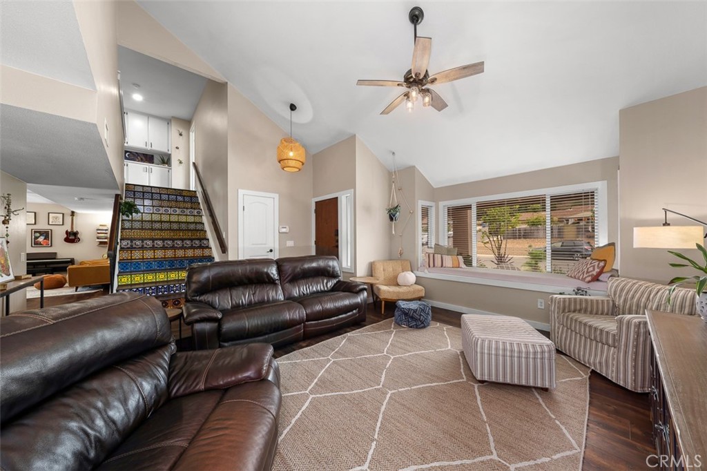 246 Camino Vista Real