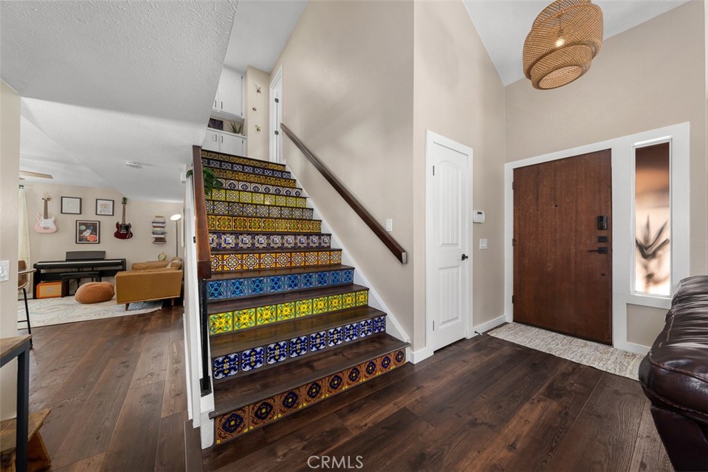 246 Camino Vista Real