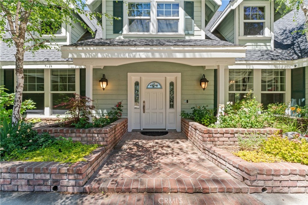 468 S Cumberland