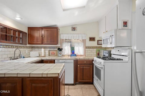 Tiny photo for 1124 Bath Street, Santa Barbara, CA 93101 (MLS # V1-38832)