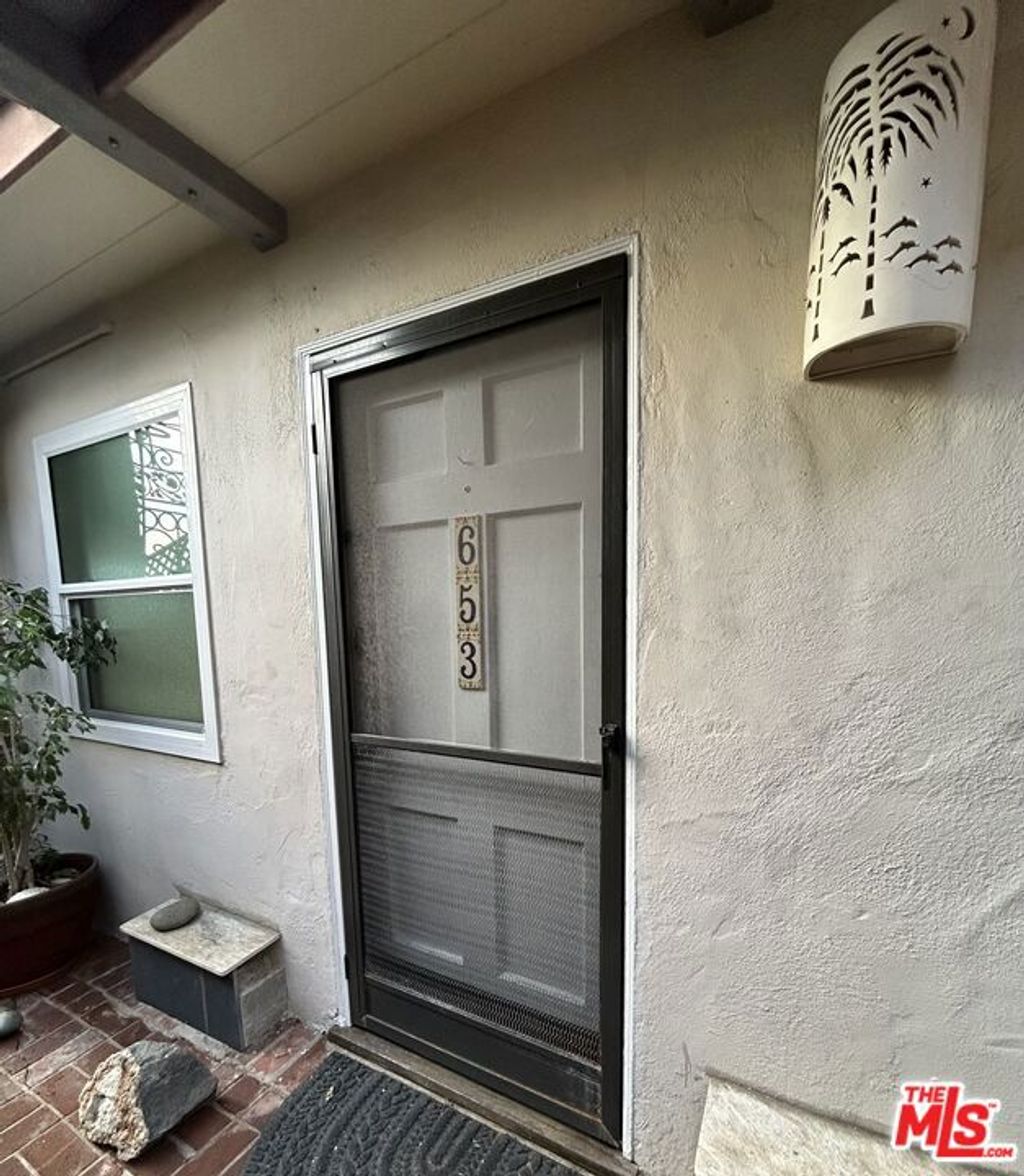 Photo of 653 Ramona Avenue, Laguna Beach, CA 92651 (MLS # 26650013)