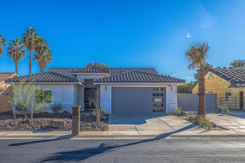 Photo of 68945 Durango Road, Cathedral City, CA 92234 (MLS # 219141952DA)