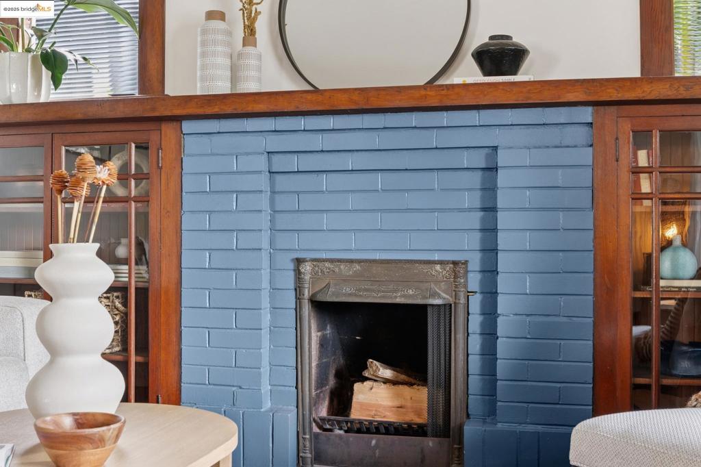 POETS CORNER - Residential