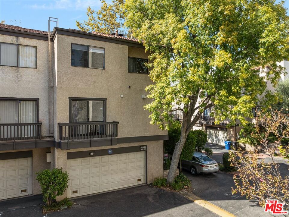 Photo of 21821 Burbank Boulevard #151, Los Angeles, CA 91367 (MLS # 26869893)