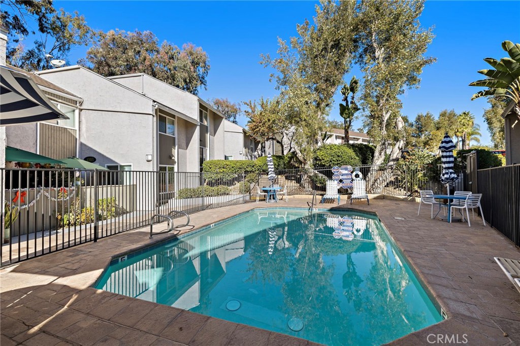 College Grove - Residential