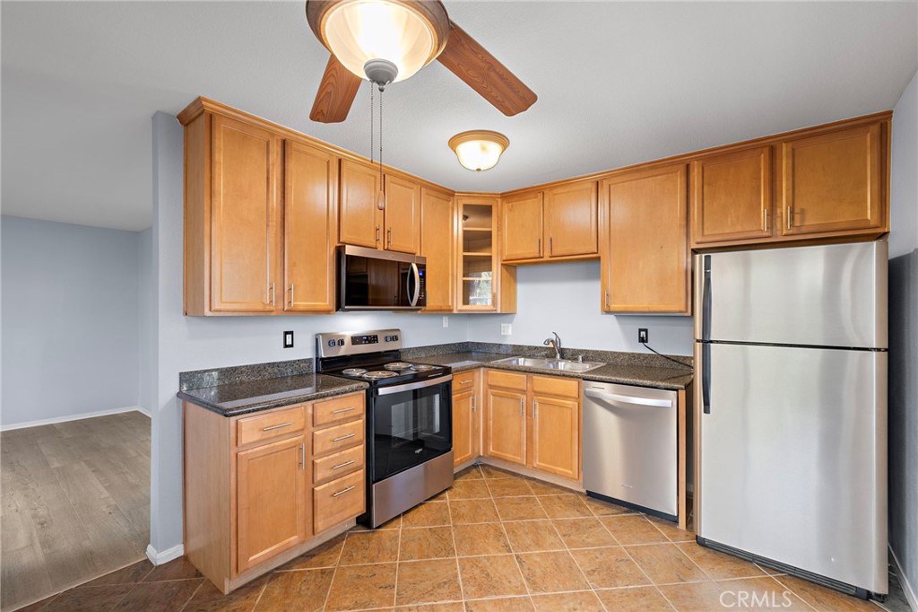 College Grove - Residential