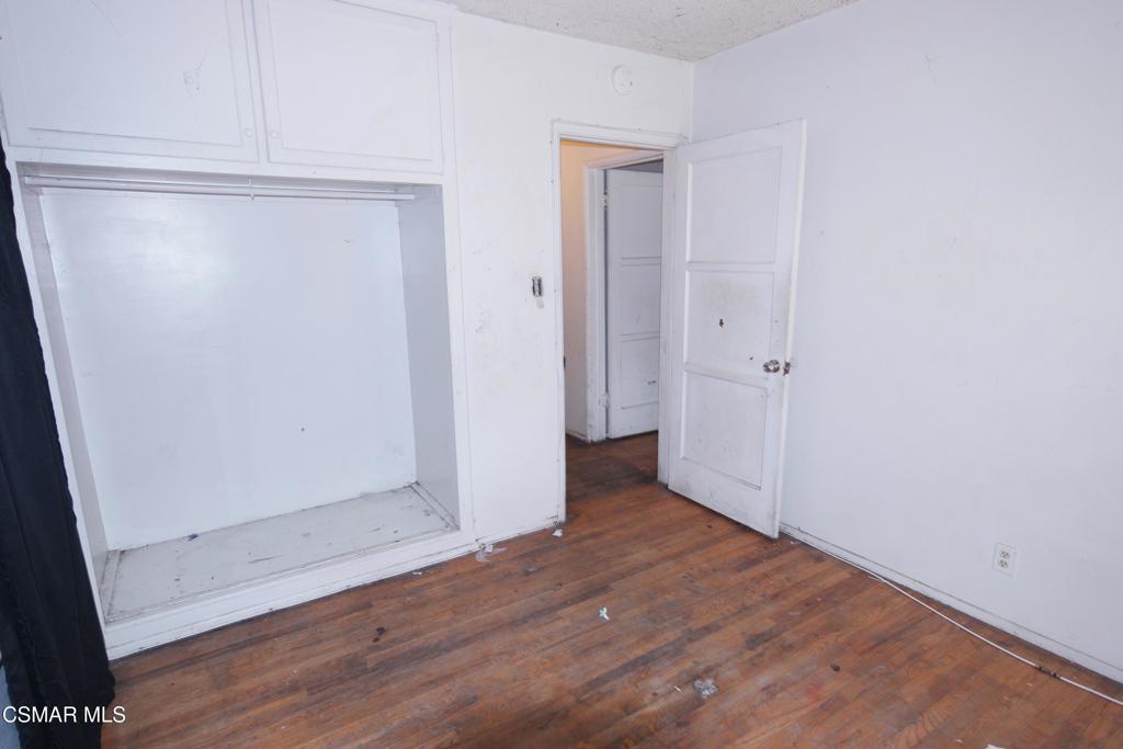 17740 Vanowen Street