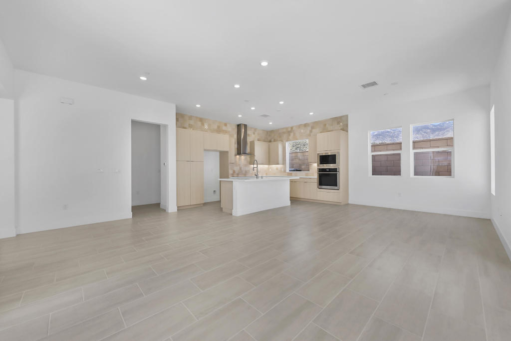 2661 Lavender Lane