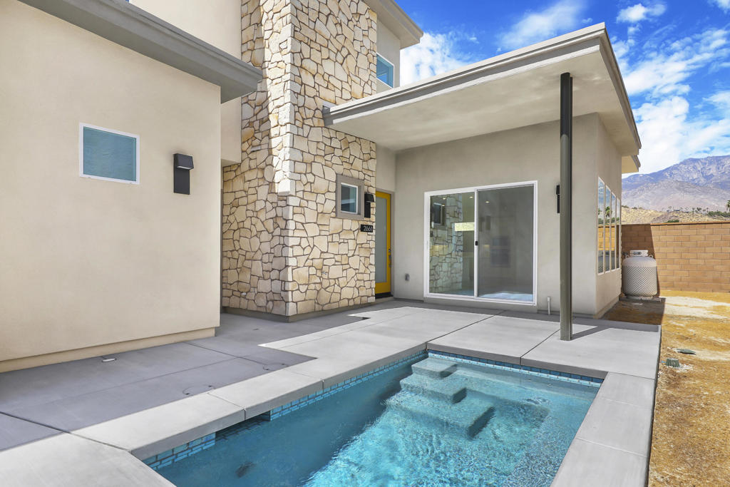 2661 Lavender Lane