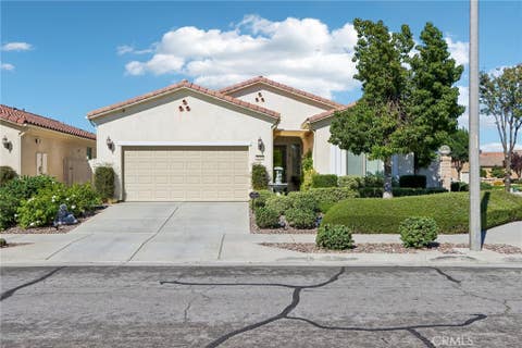 Photo of 1450 Corte Alamonte, Hemet, CA 92545 (MLS # SW26139855)