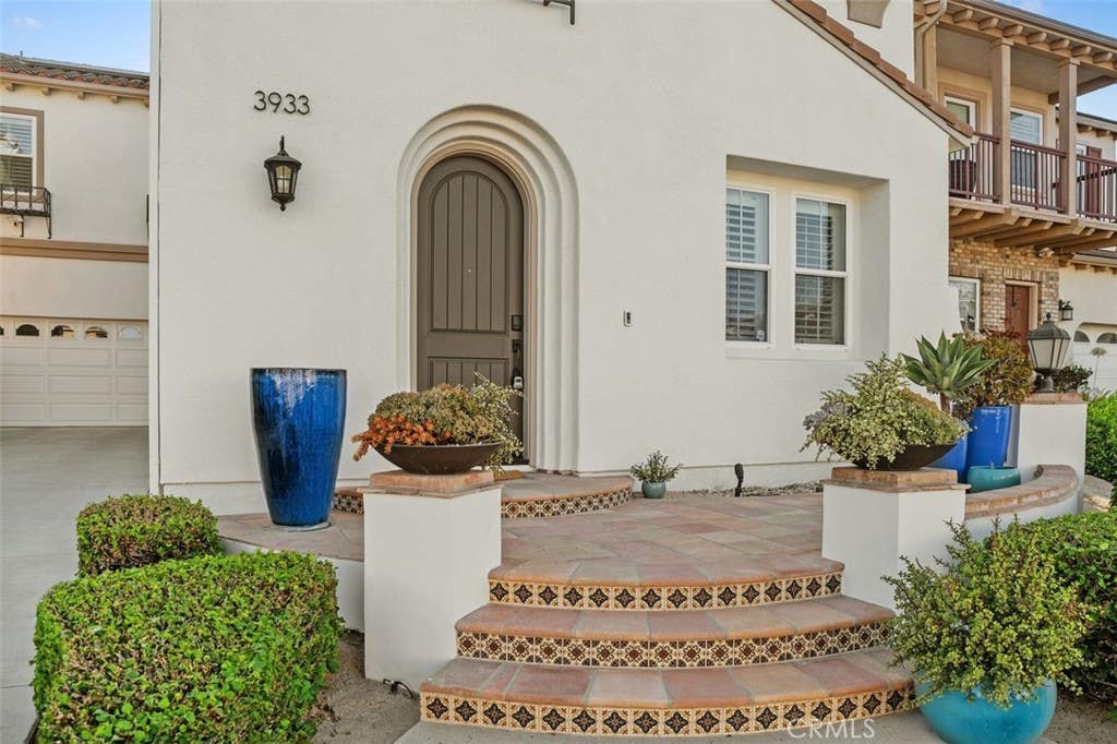 Photo of 3933 Diamond Hill HL, Yorba Linda, CA 92886 (MLS # PW26177259)