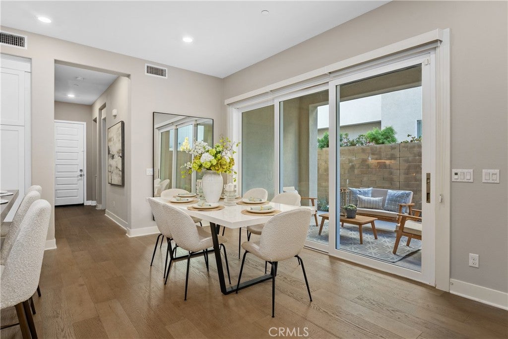 110 Spiral, Irvine CA 92618 - Photo 12