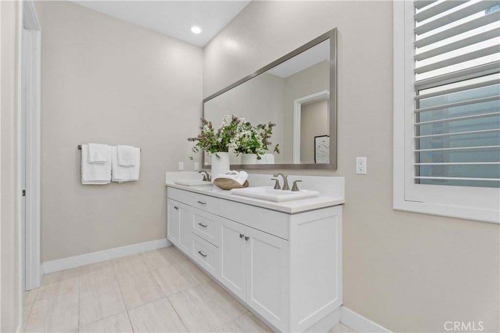 110 Spiral, Irvine CA 92618 - Photo 27